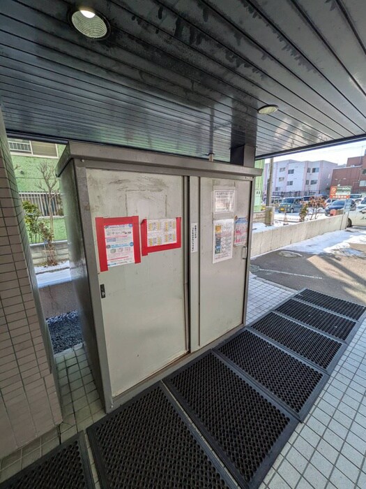 エスポア－ルハイツの物件外観写真