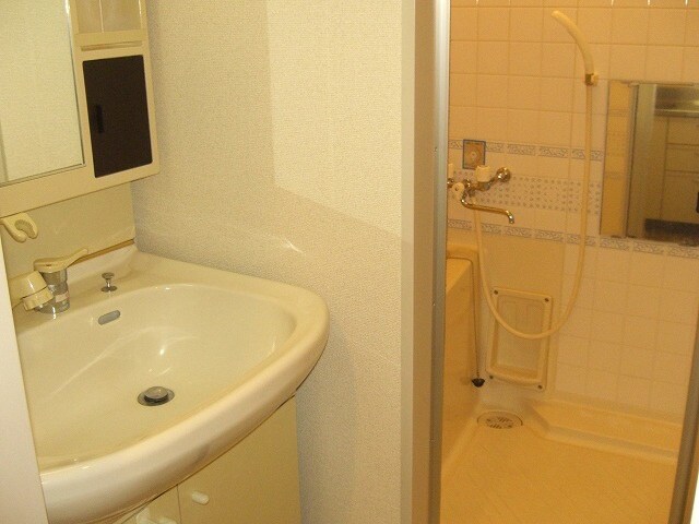 エクセレントハウス豊平３７の物件内観写真