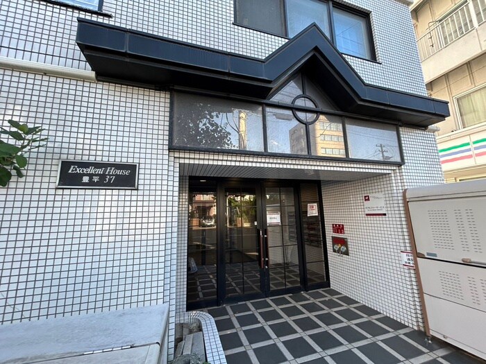 エクセレントハウス豊平３７の物件外観写真