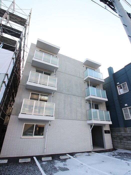 EXCEL平岸の物件外観写真