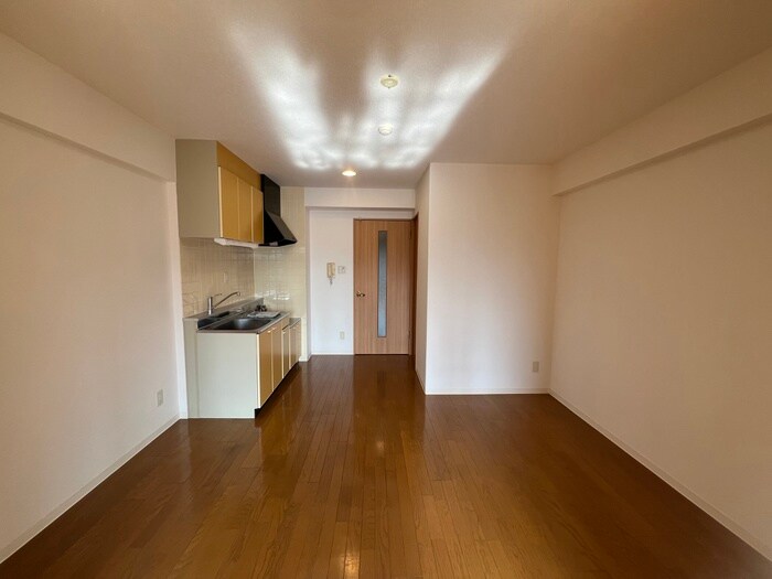 マイスターシャーレ桑園の物件内観写真