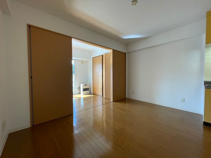 マイスターシャーレ桑園の物件内観写真