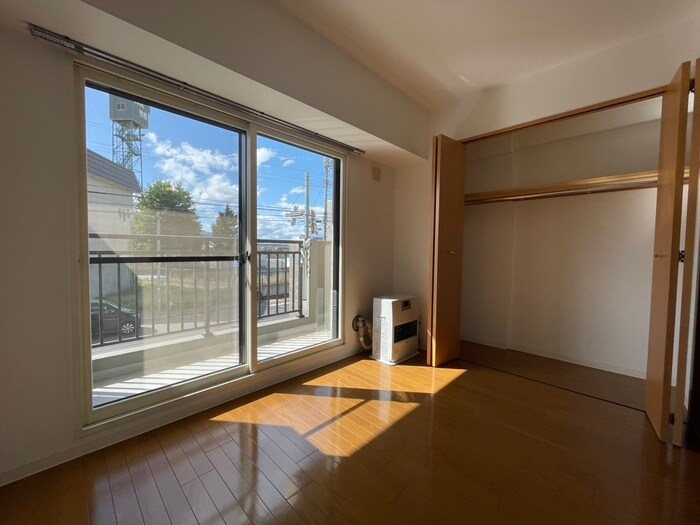 マイスターシャーレ桑園の物件内観写真