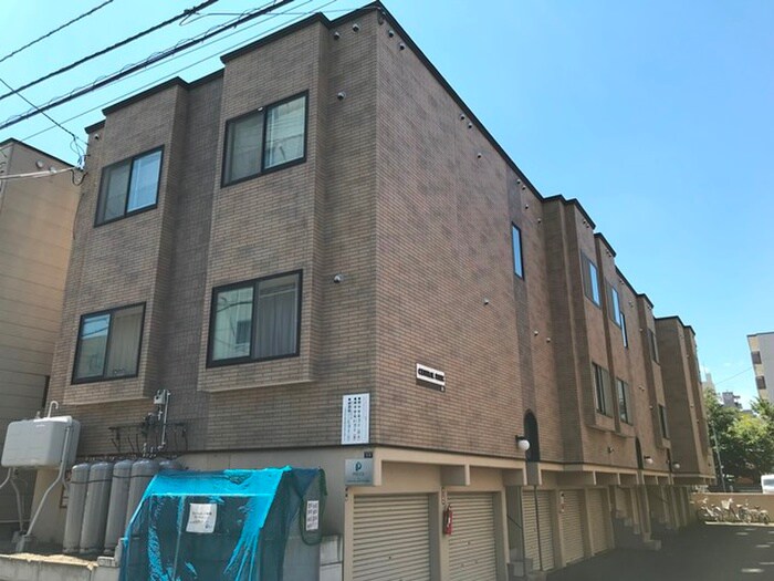 セントラルパ－クAの物件外観写真
