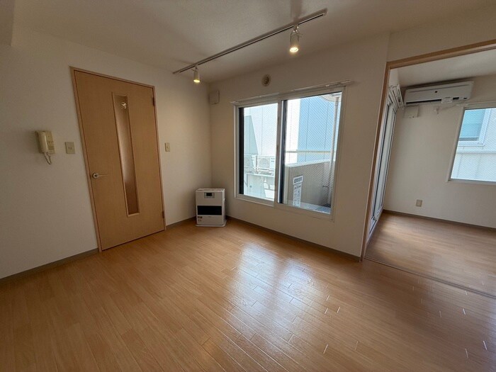 エルミタ－ジュの物件内観写真