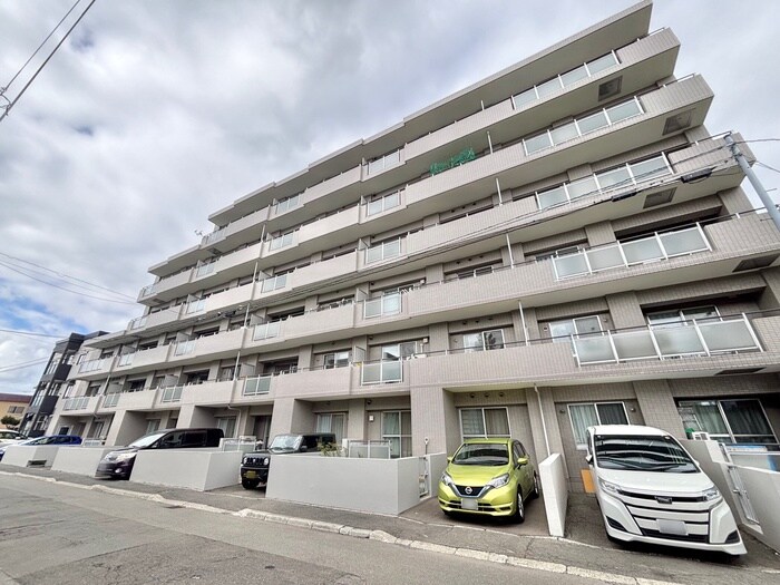 リーベスト伏古の物件外観写真