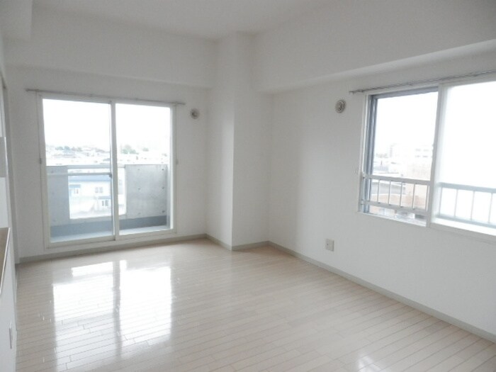 グレイスコート菊水の物件内観写真