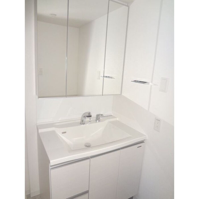 エンバシープレイスの物件内観写真