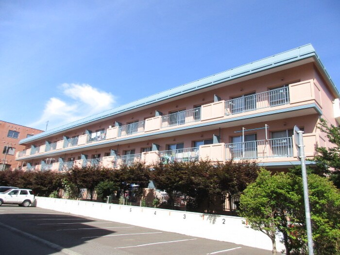 シャトー南平岸の物件外観写真