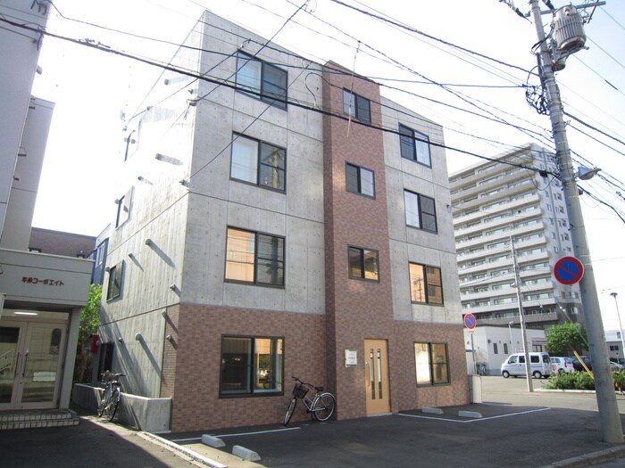 ヒ－ルコ－トⅡの物件外観写真