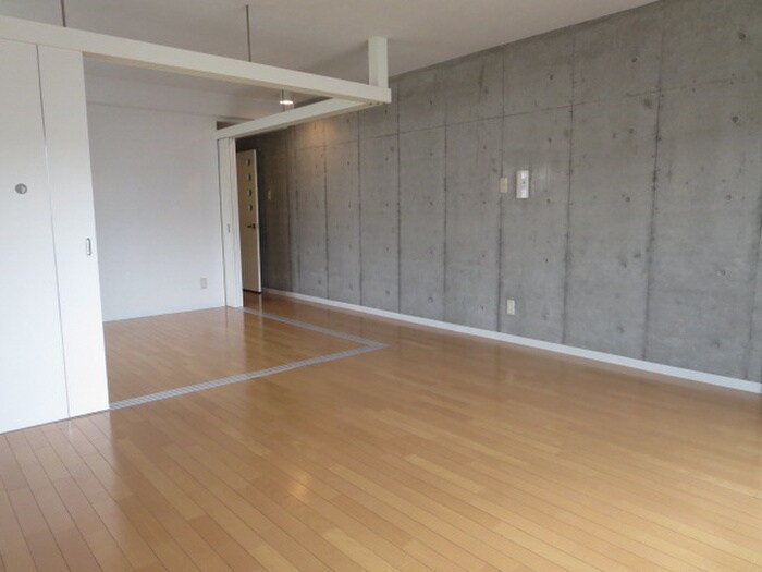 ラ・シュエット宮の森の物件内観写真