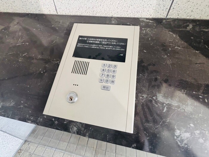 ラ・シュエット宮の森の物件外観写真