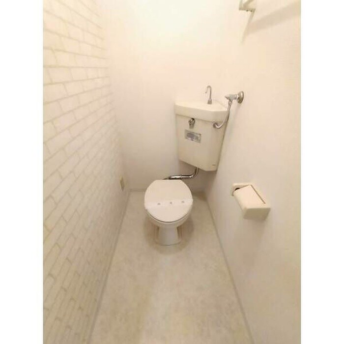 フォレストヒルズ南郷の物件内観写真