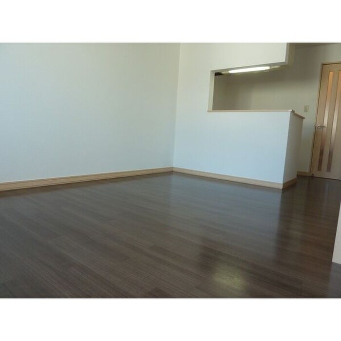 パルティ－ルＴＭ北郷の物件内観写真