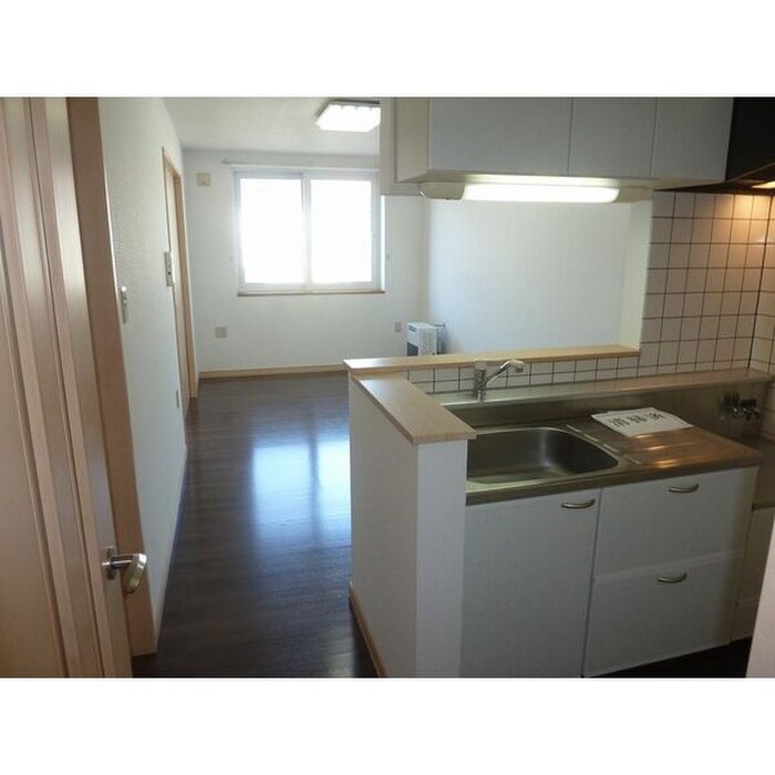 パルティ－ルＴＭ北郷の物件内観写真