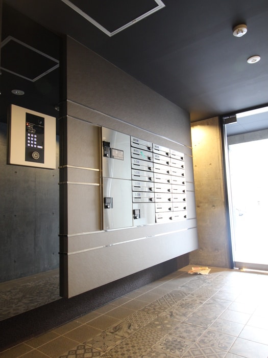 エルボックス札幌の物件外観写真