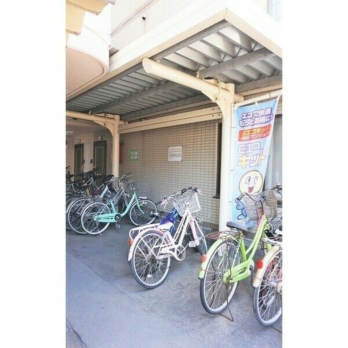 ビッグバ－ンズＭＳ八軒Ⅲの物件外観写真