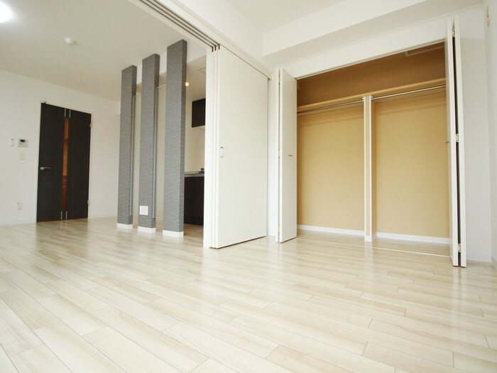 フォルトゥ－ナ学園前の物件内観写真