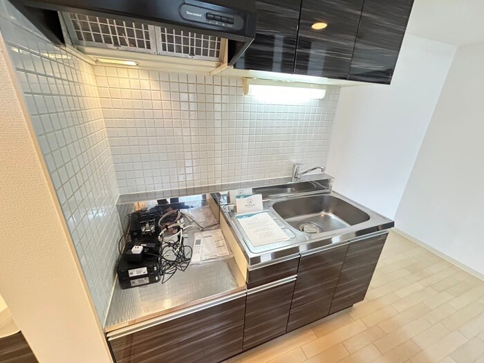 フォルトゥ－ナ学園前の物件内観写真