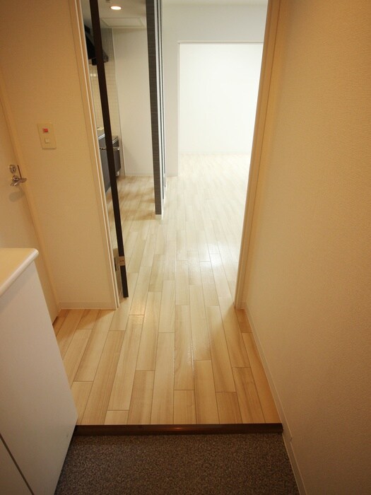 フォルトゥ－ナ学園前の物件内観写真