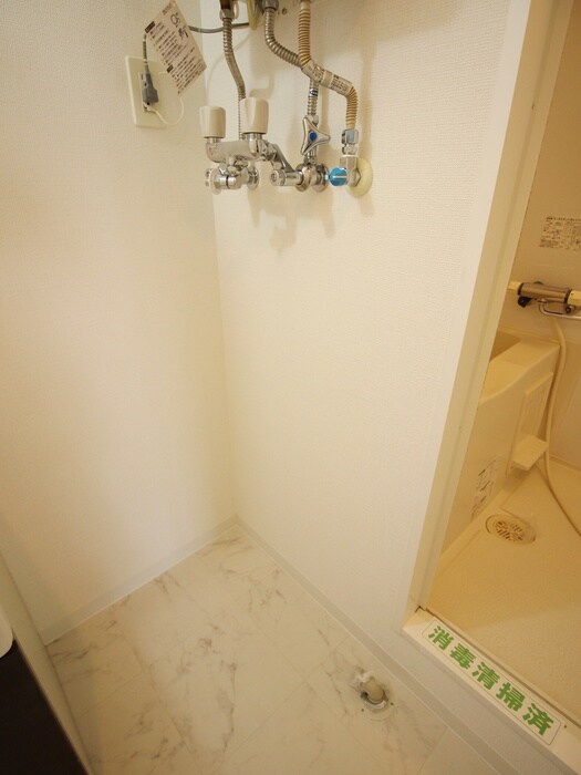 フォルトゥ－ナ学園前の物件内観写真