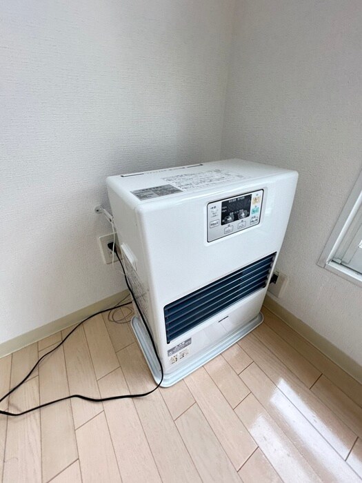 フォルトゥ－ナ学園前の物件内観写真