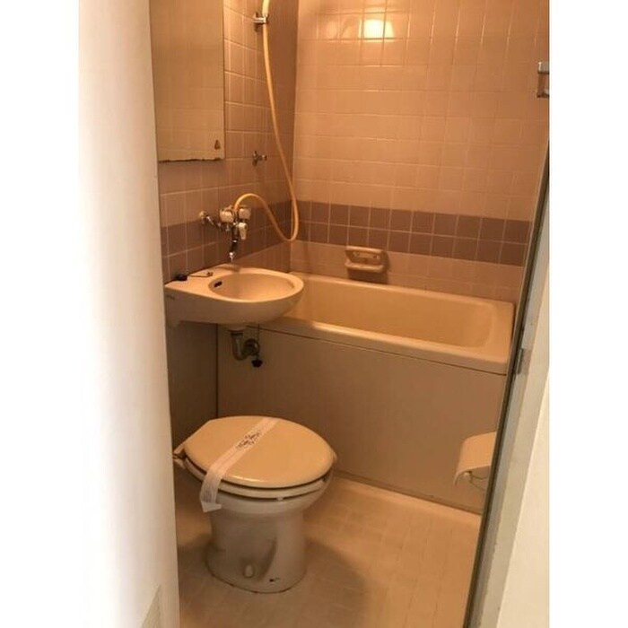 サイレンス医大前の物件内観写真