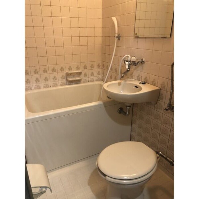 サイレンス医大前の物件内観写真