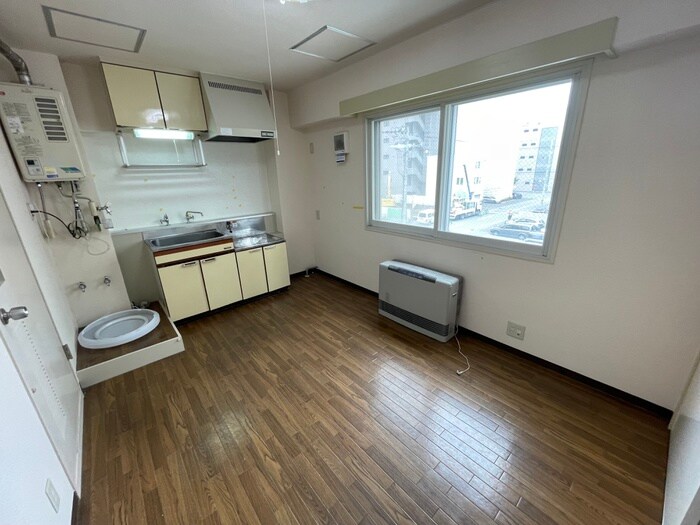 藤井ビル北14条の物件内観写真