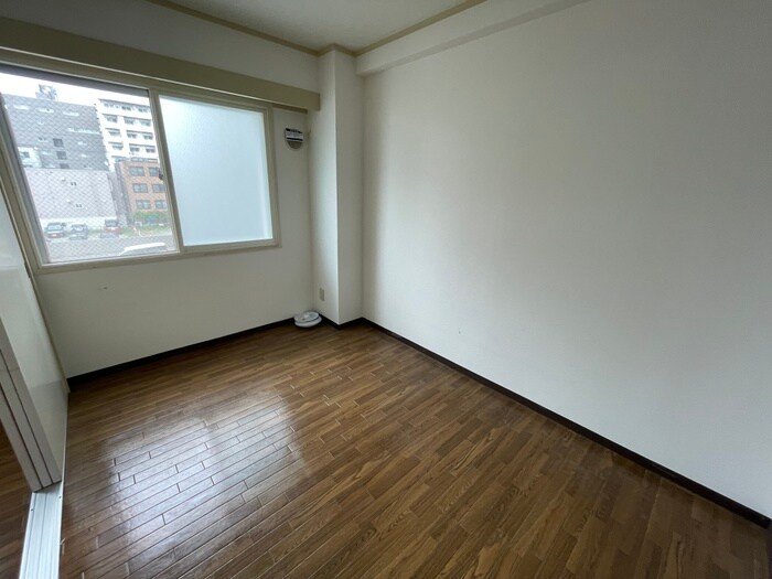 藤井ビル北14条の物件内観写真