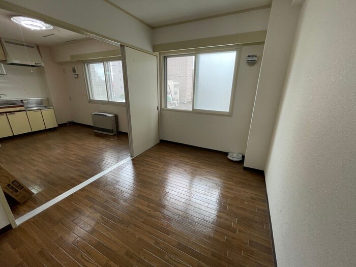 藤井ビル北14条の物件内観写真