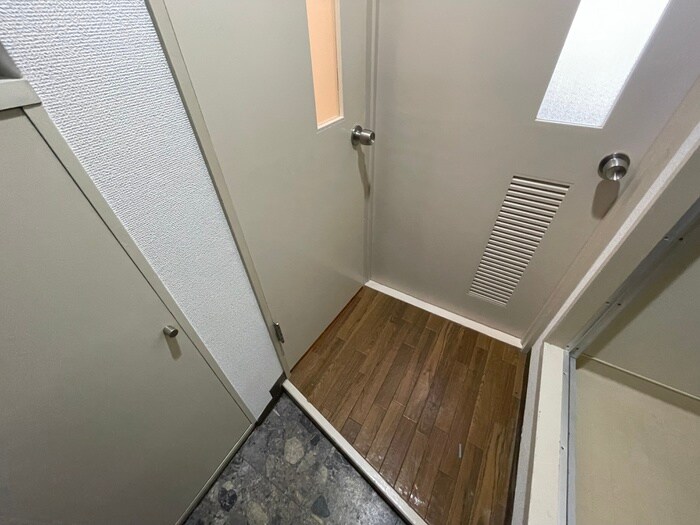 藤井ビル北14条の物件内観写真