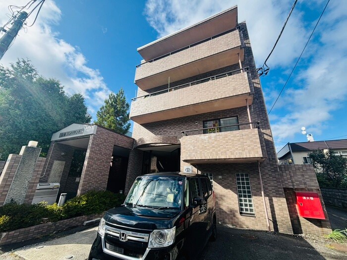 山鼻コンパウンドの物件外観写真