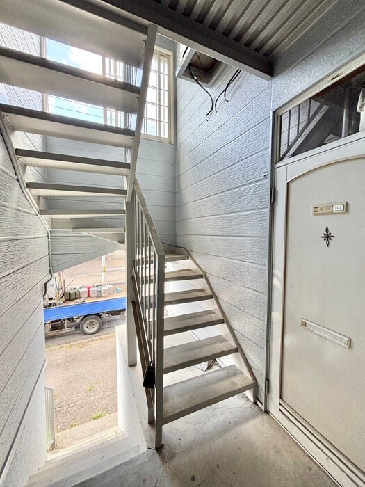 モンテメ－ル栄町の物件外観写真