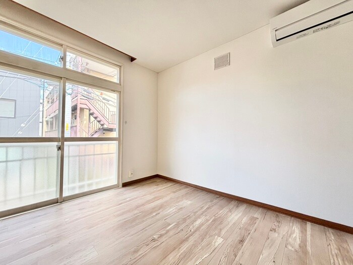 モンテメ－ル栄町の物件内観写真