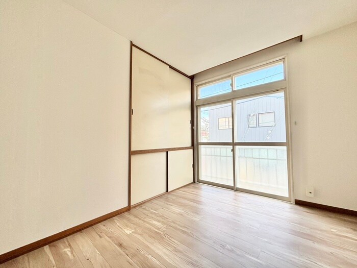 モンテメ－ル栄町の物件内観写真