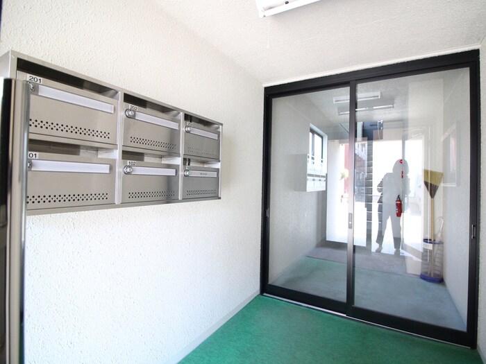 コンフォート桃野の物件外観写真