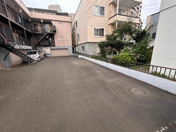 享ハイツの物件外観写真