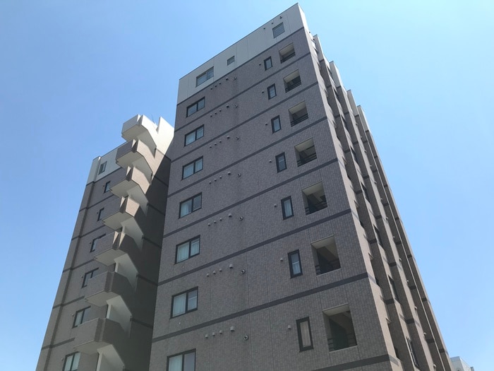 ピアツァルナ月寒中央の物件外観写真