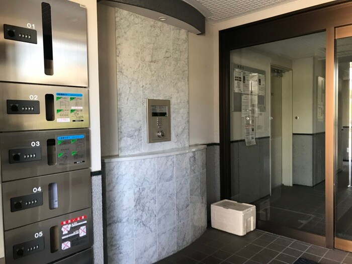 ピアツァルナ月寒中央の物件外観写真