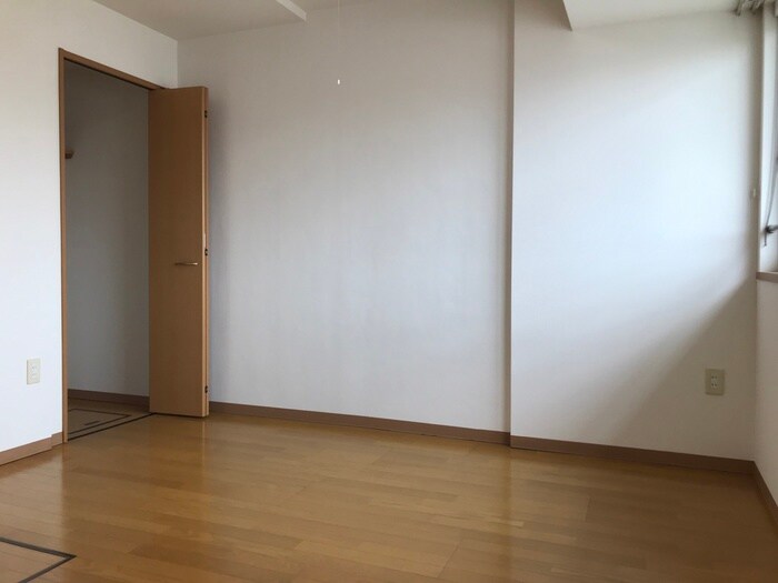 ピアツァルナ月寒中央の物件内観写真