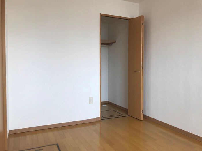 ピアツァルナ月寒中央の物件内観写真