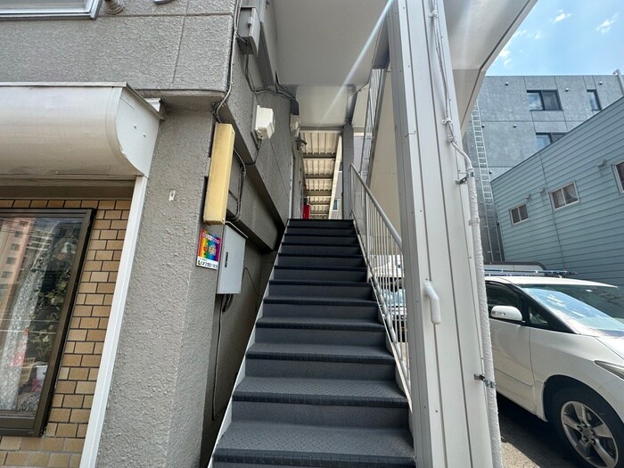 コスモハイツの物件外観写真