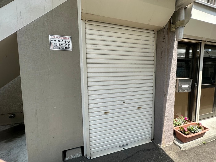 コスモハイツの物件外観写真