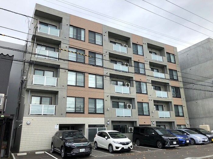 Felix中の島の物件外観写真