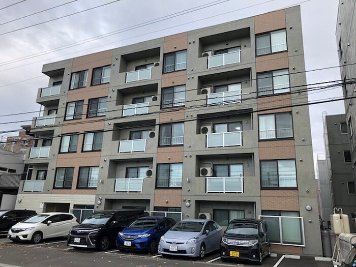 Felix中の島の物件外観写真