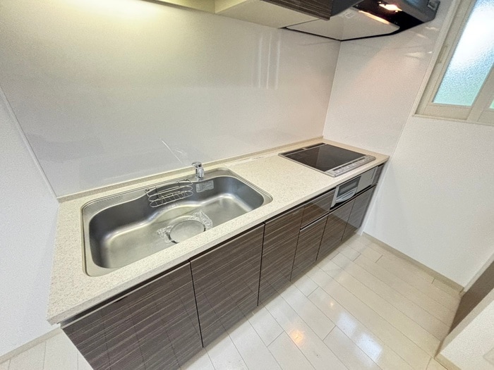 NOVA知事公館前の物件内観写真