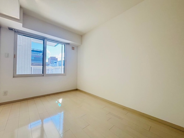 NOVA知事公館前の物件内観写真