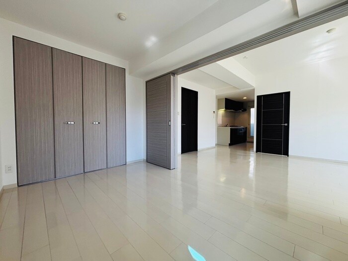 NOVA知事公館前の物件内観写真