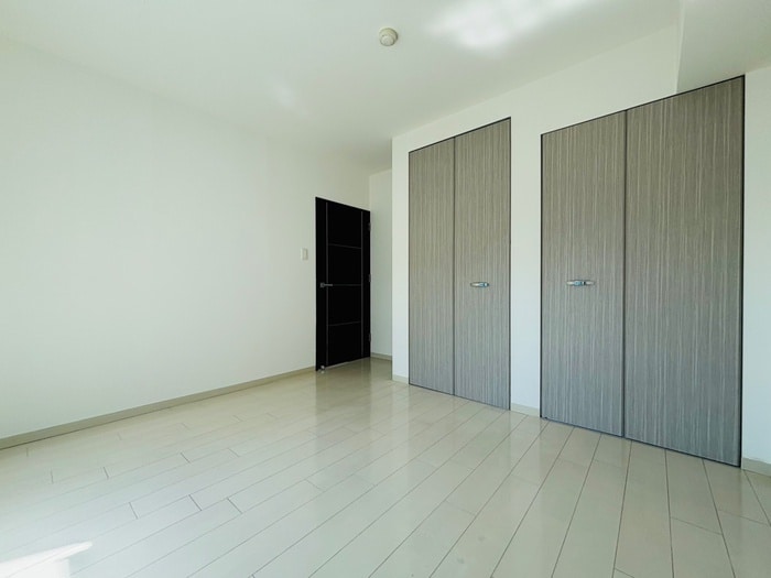 NOVA知事公館前の物件内観写真